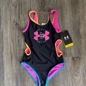 Under armour bathing suit size 6 little girls brand new